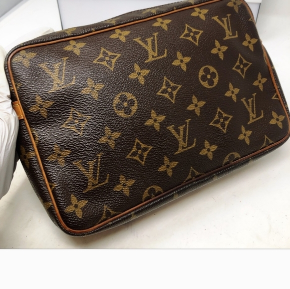 Authentic Louis Vuitton Compiegne 23 Monogram bag - Picture 3 of 9